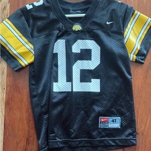 Nike Kids Black and Gold Jersey